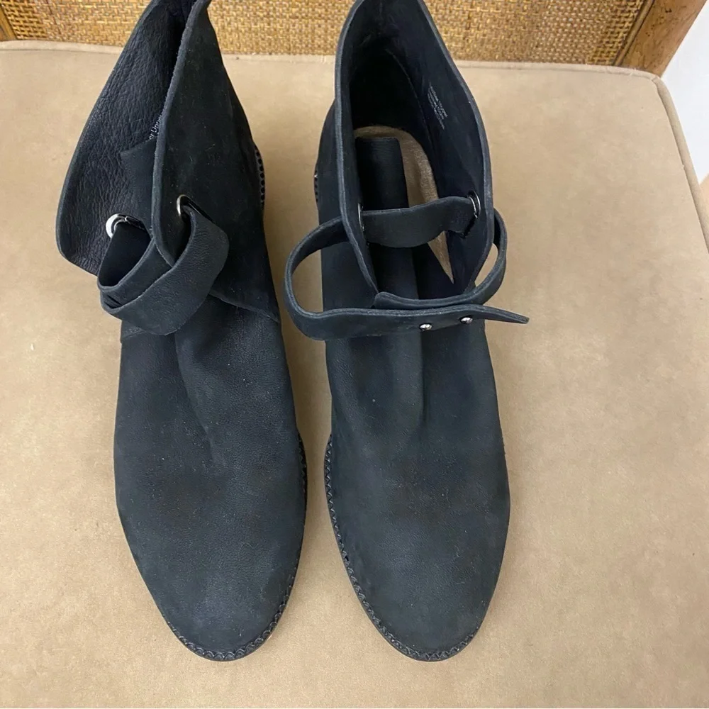 Anthropologie‎ || Cynthia Vincent Buckle Booties Black 10